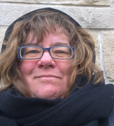 MediaKit_AuthorPhoto_DeadlySeason