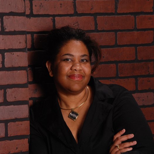 MediaKit1_AuthorPhoto_Crystal B Bright